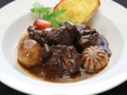 Sauté de boeuf au vin rouge – La recette facile