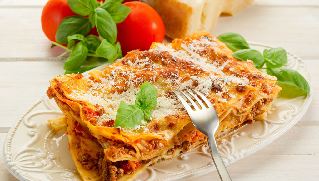 Lasagnes à la bolognaise très facile : Recette de Lasagnes à la