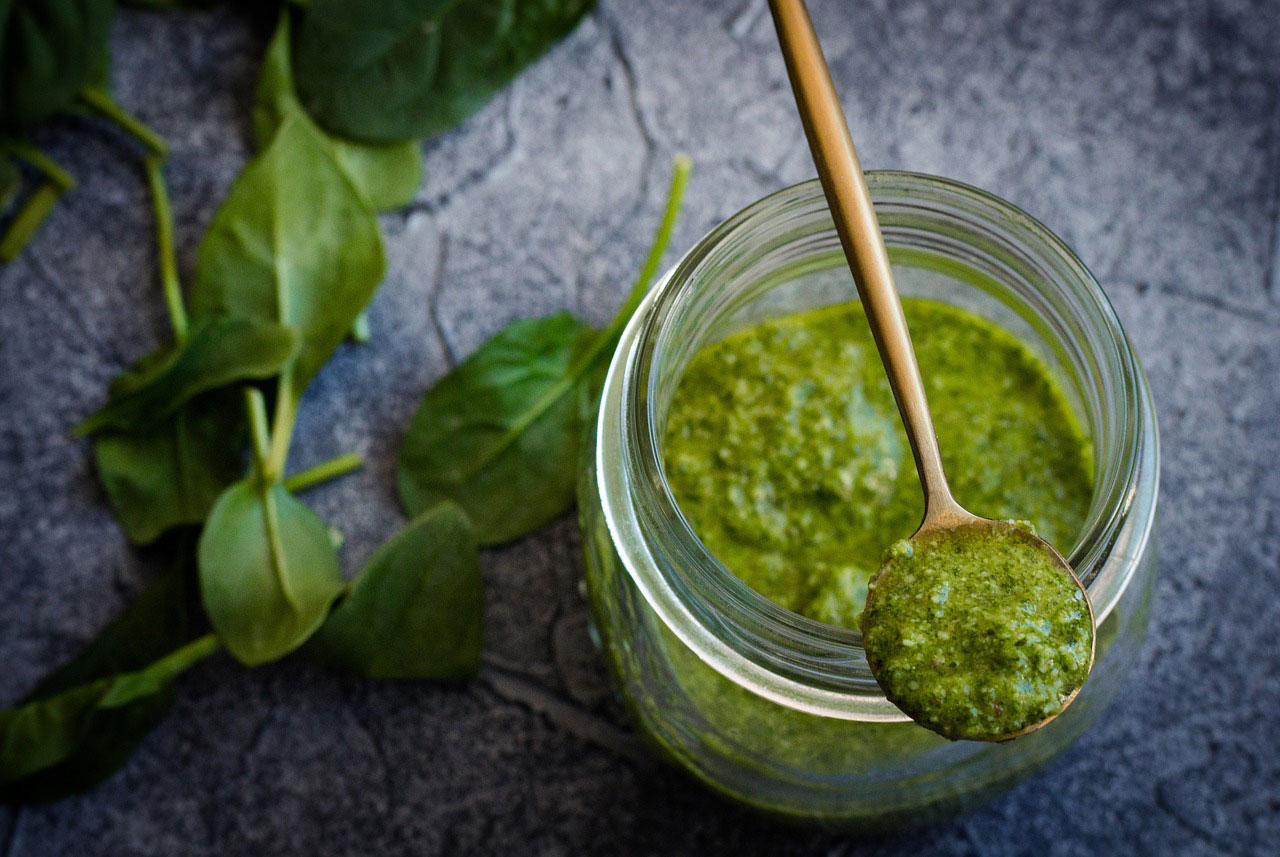 Sauce pesto : La recette facile - MaRecette.ch
