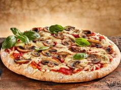 Pizza aux champignons